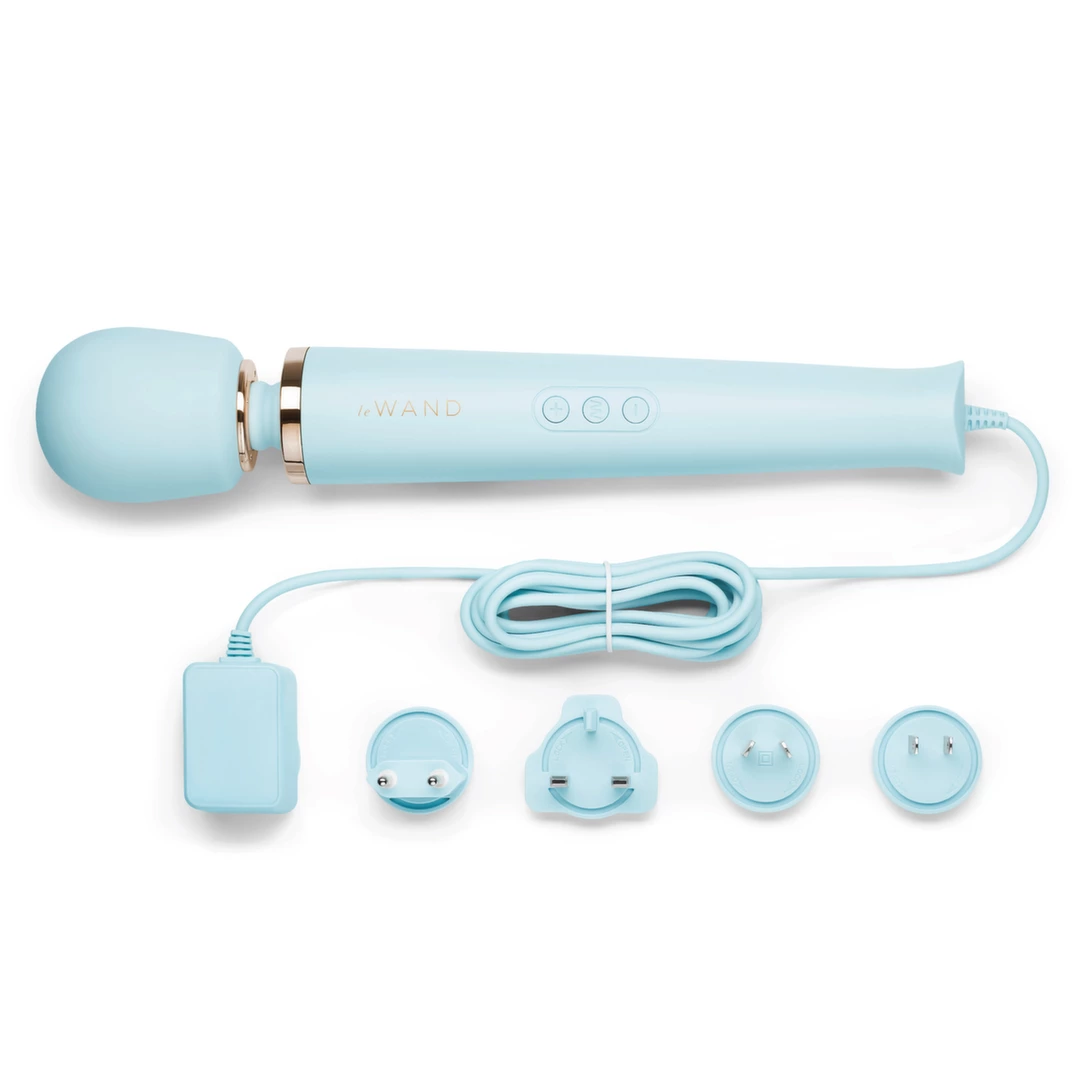 Le Wand Plug-In Massager Sky Blue, 245 cm — zdjęcie 3